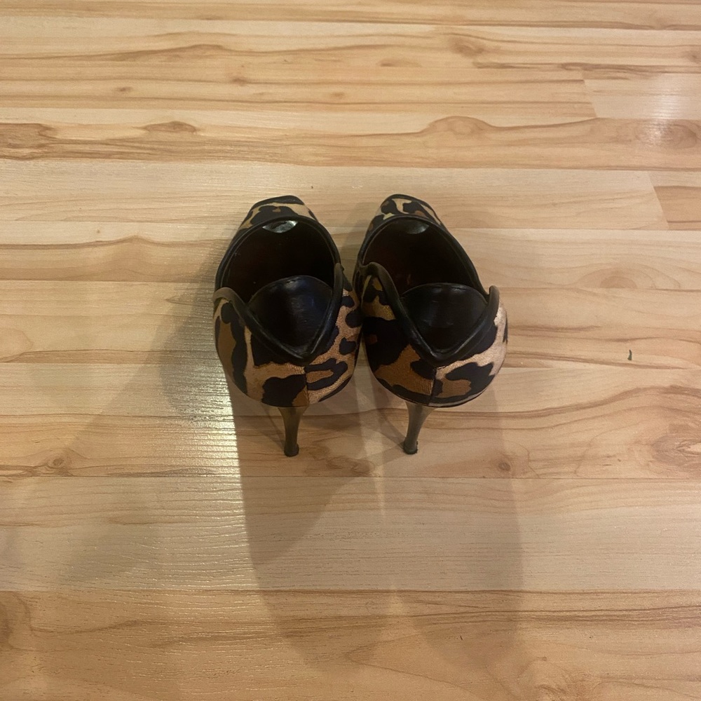 Giuseppe Leopard Print Open Toe Pumps Size 36 - image 3